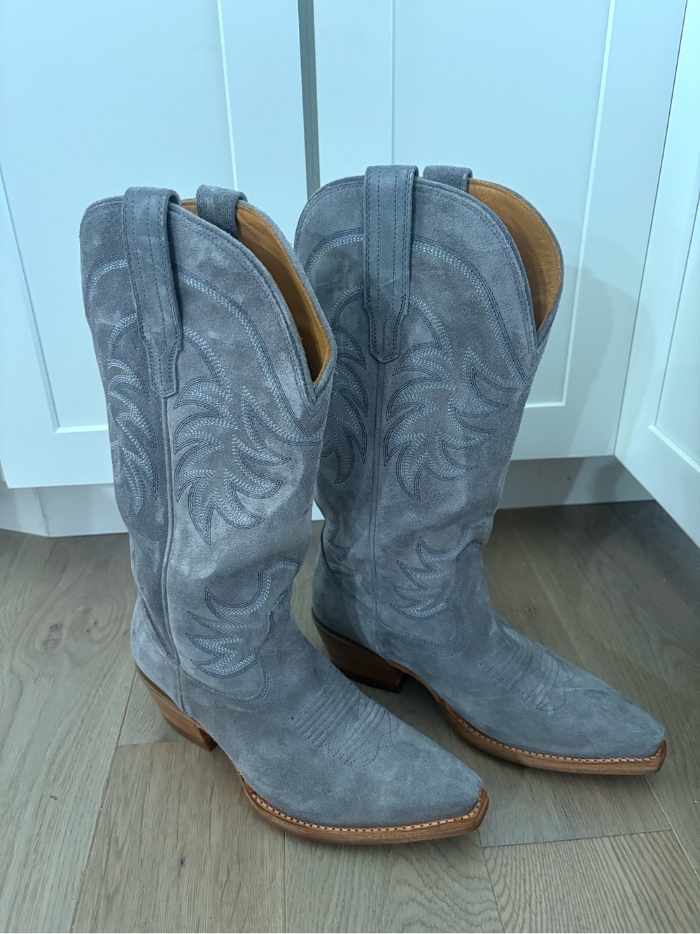 Tecovas The Annie Charcoal Suede Embroidered Western Boots Gray & Brown US 8.5
